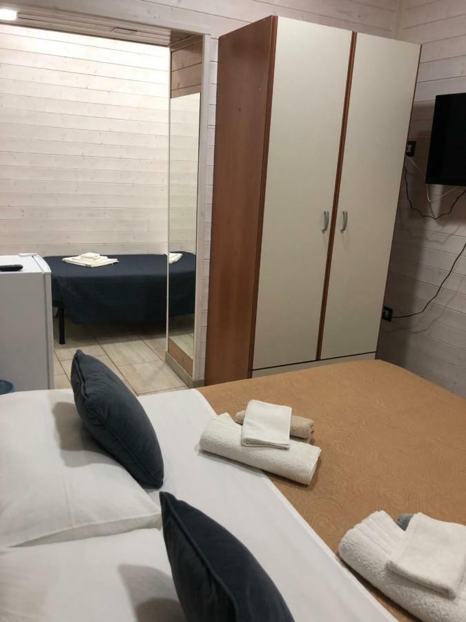 Rooms Chanel Сиракузы Экстерьер фото